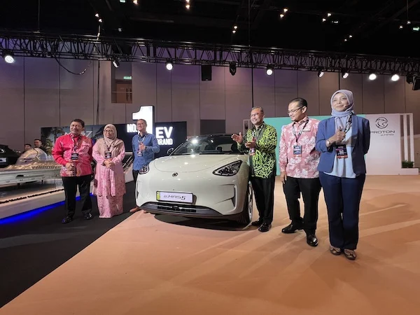 PROTON E.MAS PEGANG 64.2% PASARAN UTARA PADA BULAN MAC