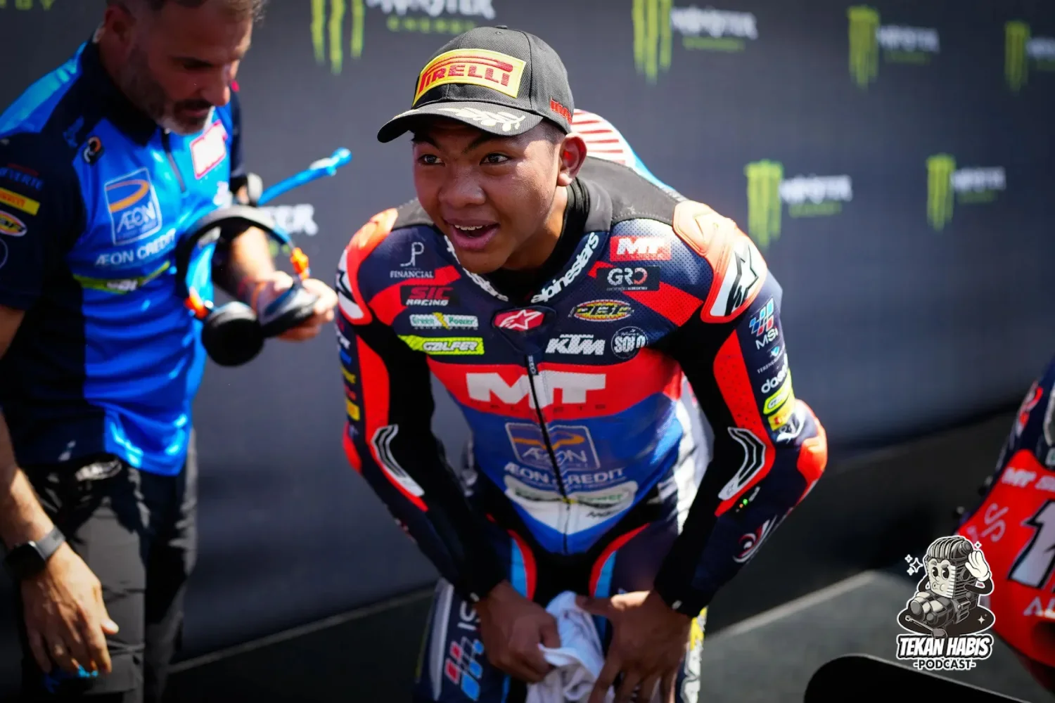 HAKIM DANISH CATAT KEMENANGAN PERTAMA DI MOTO3 CZECH GP!