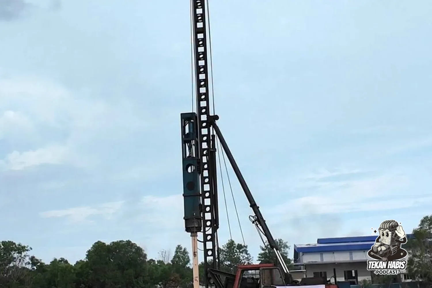 EPMB RASMI PECAH TANAH KILANG MENGECAT DI PEGOH, MELAKA