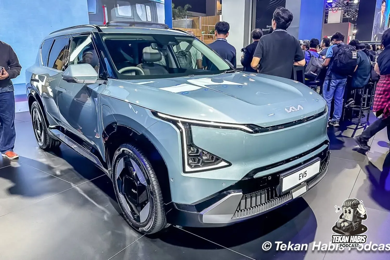 KLIMS 2026: KIA EV4, EV5 & PV5 DIPAMERKAN