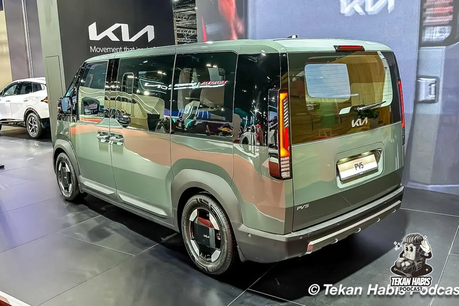 KLIMS 2026: KIA EV4, EV5 & PV5 DIPAMERKAN