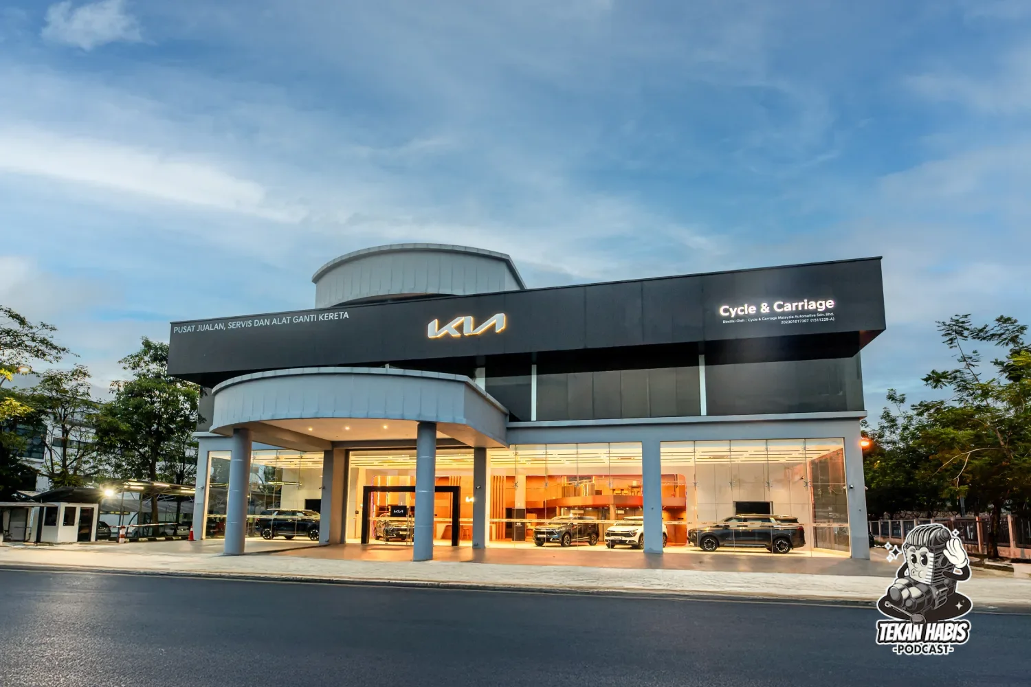 C&C RASMI BUKA PUSAT 3S KIA PERTAMA DI GLENMARIE