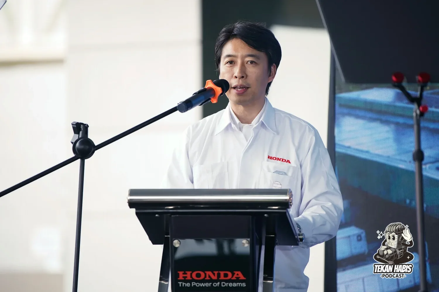 Pengarah Urusan dan Ketua Pegawai Eksekutif Honda Malaysia, Narushi Yazaki