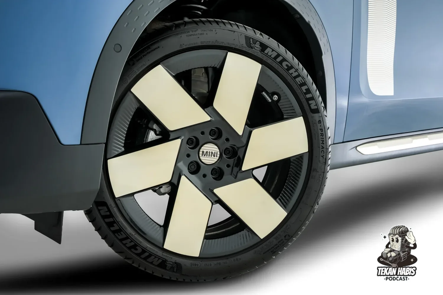 MINI COUNTRYMAN S ALL4 DESERT NIGHT EDITION – 48 UNIT SAHAJA, DARI RM267,333