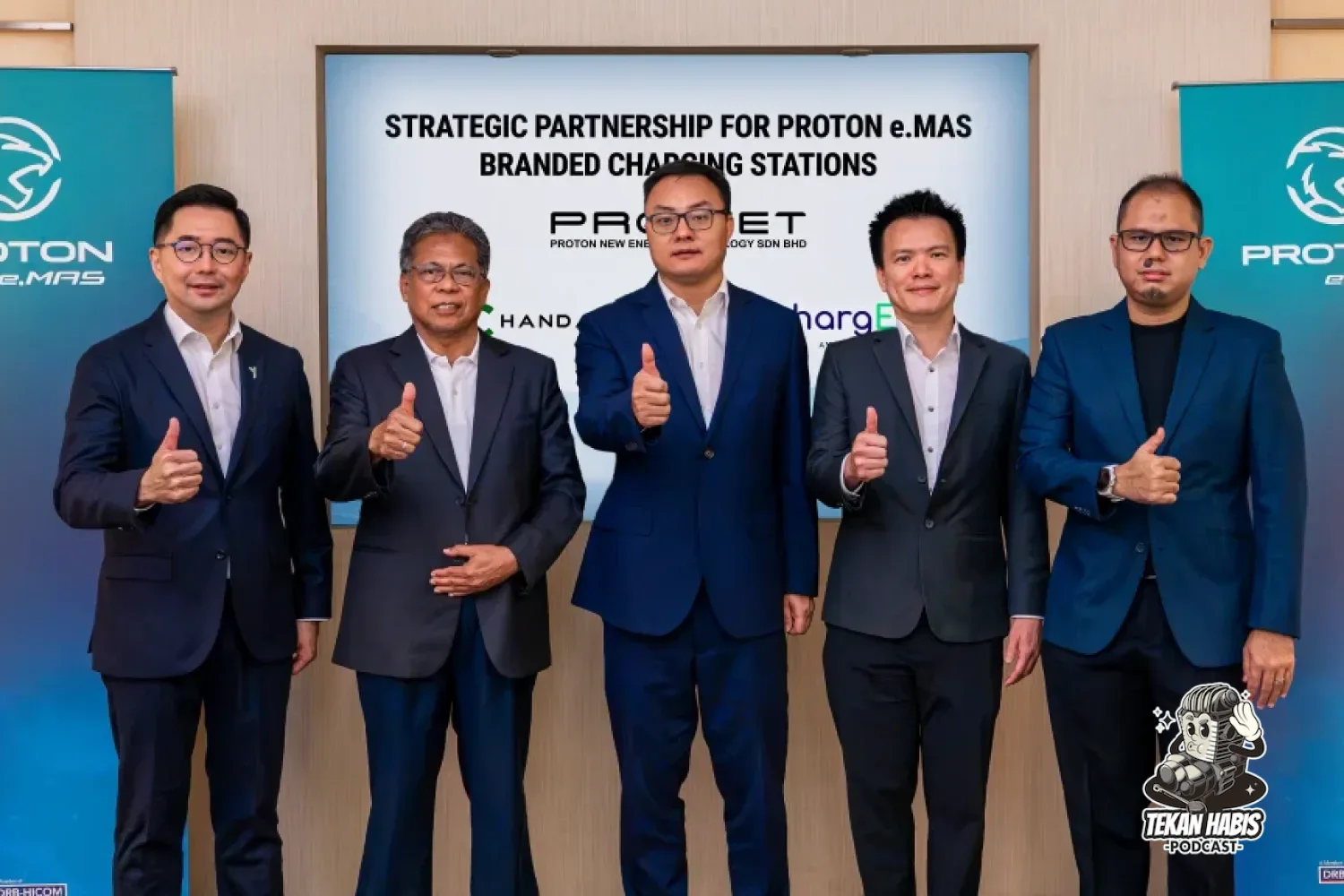 PROTON E.MAS BERKERJASAMA DENGAN 3 CPO UTAMA BANGUNKAN STESEN PENGECASAN SENDIRI