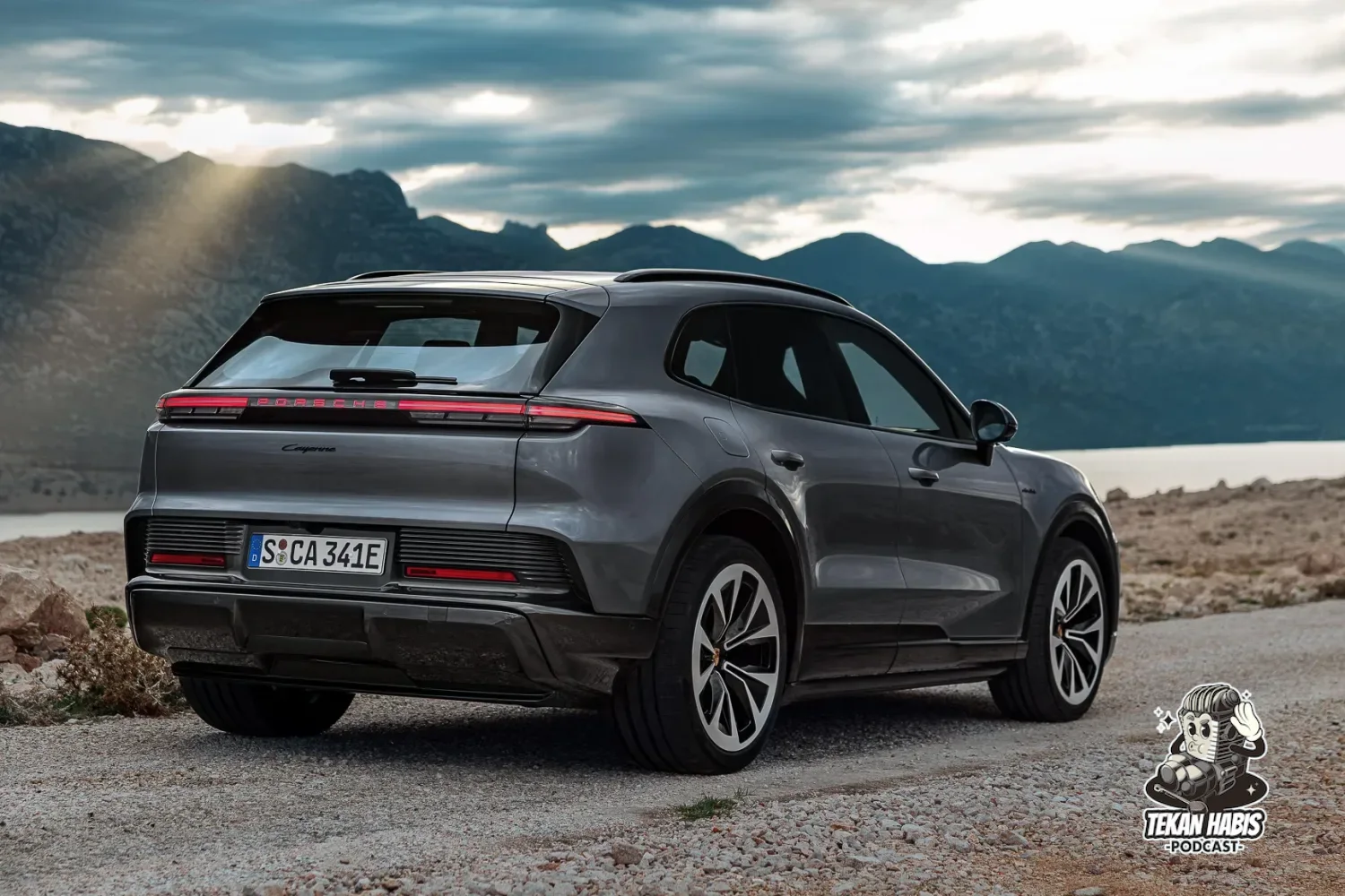 PORSCHE CAYENNE ELECTRIC KINI DI MALAYSIA – DARI RM699,000