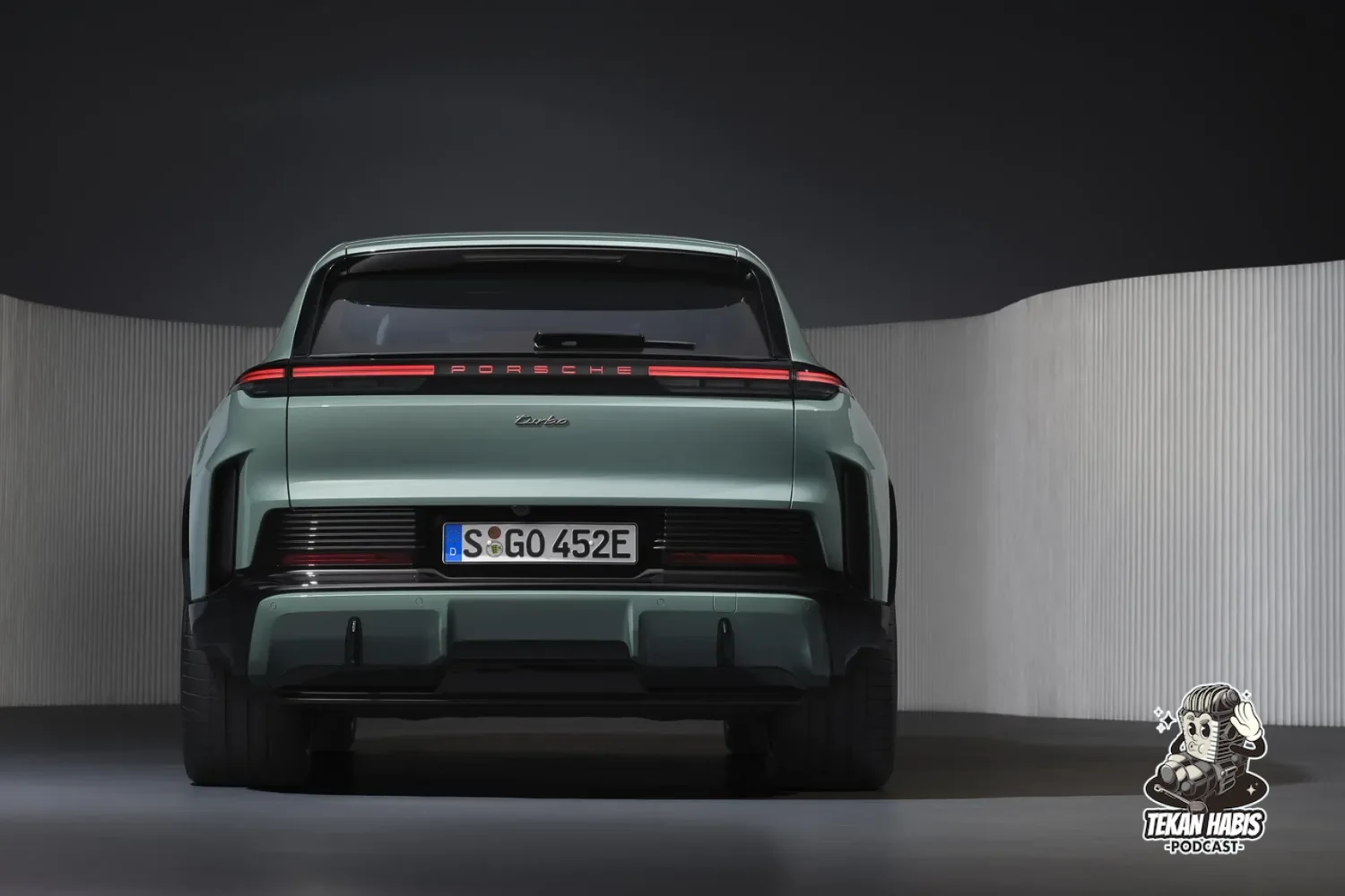 PORSCHE CAYENNE ELECTRIC KINI DI MALAYSIA – DARI RM699,000