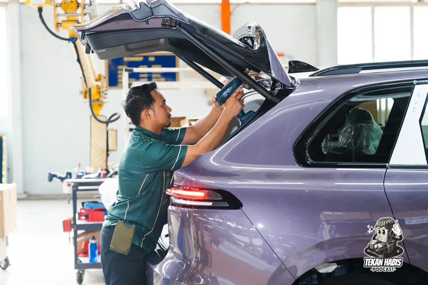 LEAPMOTOR C10 & B10 KINI DIPASANG SECARA TEMPATAN (CKD) DI GURUN, KEDAH