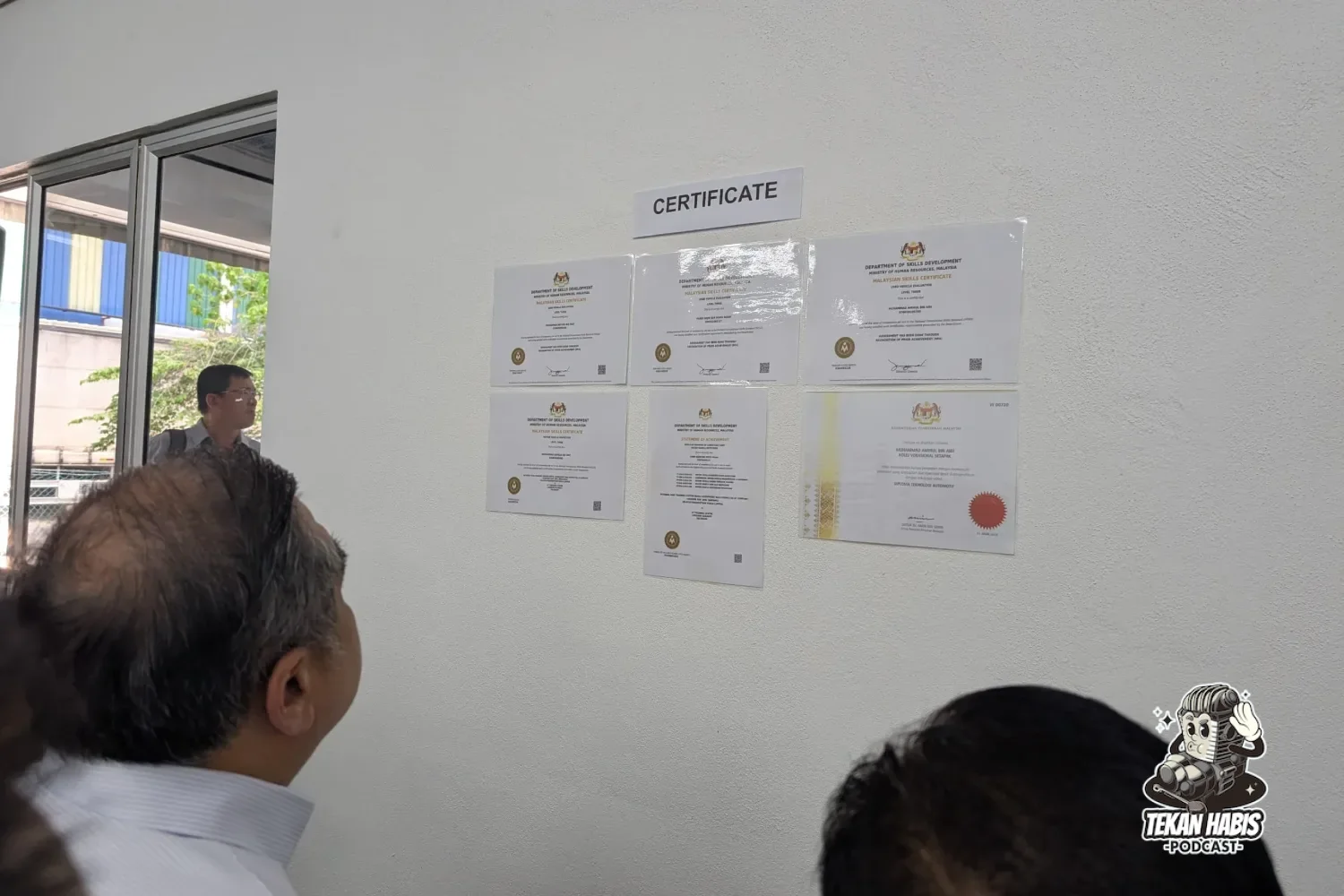 CARSOME ACADEMY LANCAR PUSAT PEMERIKSAAN M.V.15, SELESAI SEAWAL 30 MINIT