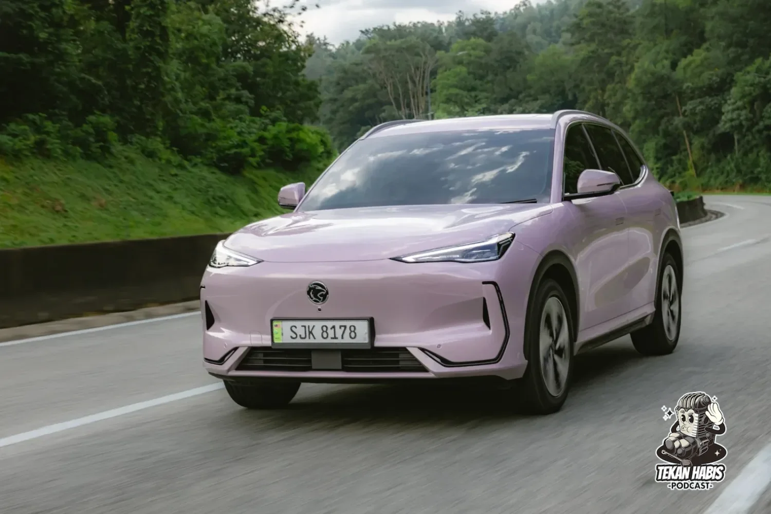 PDRM TERIMA PROTON E.MAS 5, E.MAS 7 & E.MAS 7 PHEV UNTUK PENILAIAN