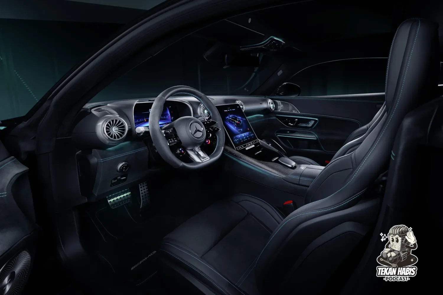 MERCEDES-AMG GT 63 PRO & AMG GT  63 4-DOOR COUPE TAMPIL DI MALAYSIA SEMPENA F1