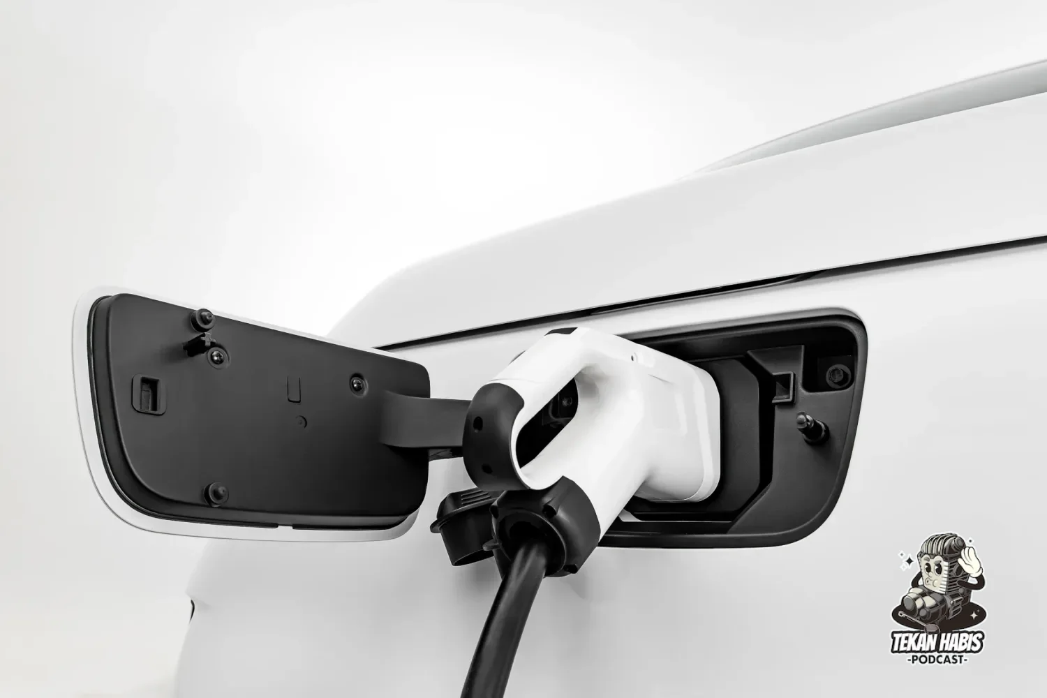 TQ WULING PORTA EV TIBA – 2 VARIAN CKD, MULA DARI RM99,800*