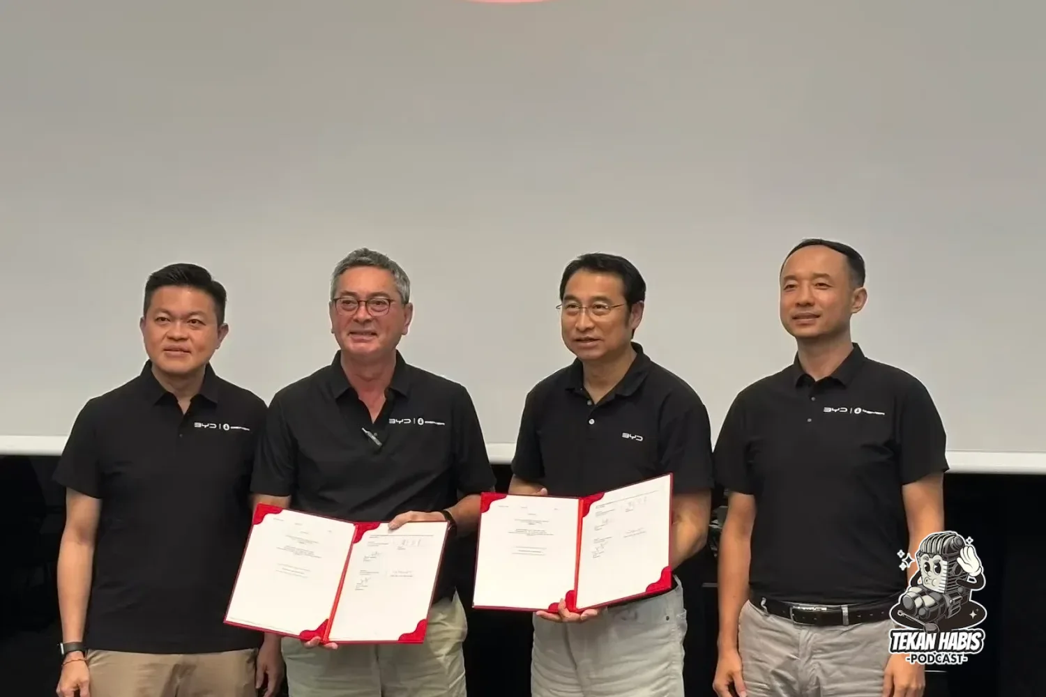 BYD MALAYSIA LANTIK SIME MOTORS UNTUK LAKSANA OPERASI CKD DI INOKOM