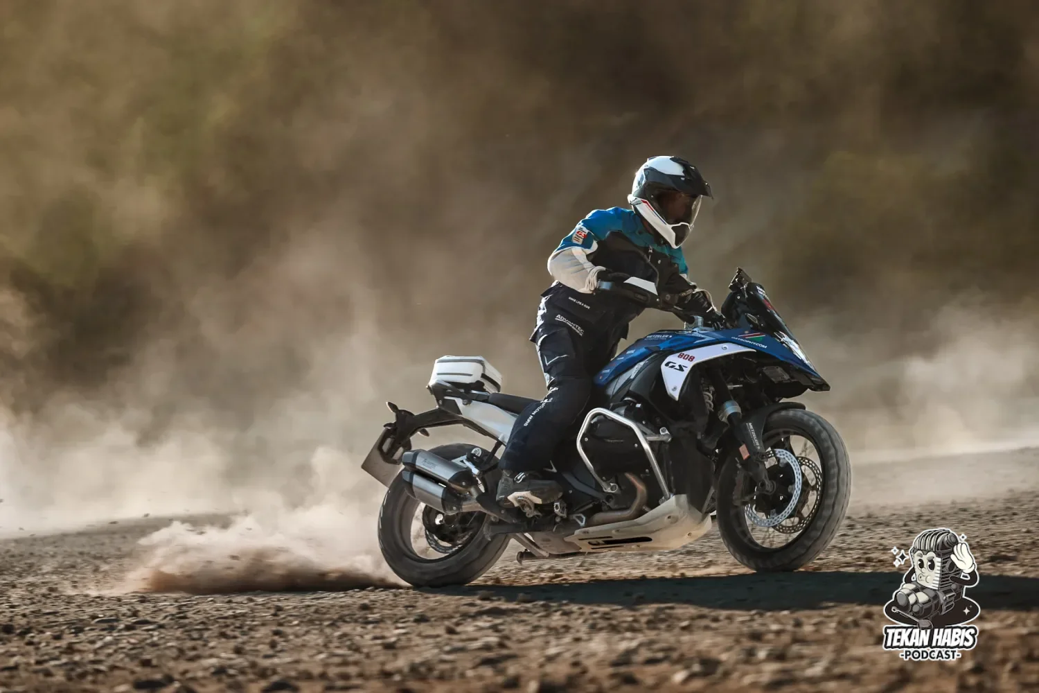 BMW MOTORRAD MALAYSIA UMUM PAKEJ SERVIS, WARANTI & PEMBIAYAAN BAHARU