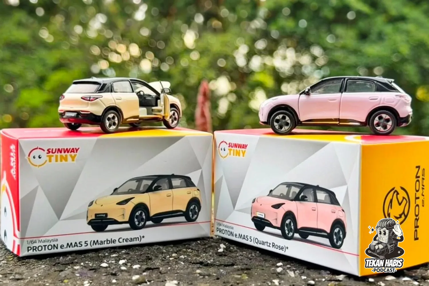 PROTON & SUNWAY TINY TOYS HASILKAN SAGA MC3 & E.MAS 5 MINIATUR